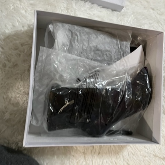 Steve Madden Wagner Sequins Booties - Picture 8 of 12